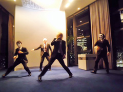 YN/2013N@Aj[AubZze
